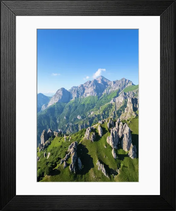 Framed Print : Rock pinnacles in front of Grigna (Grigna Settentrionale) in summer. Piani Resinelli, Lecco, Lombardy, Italy