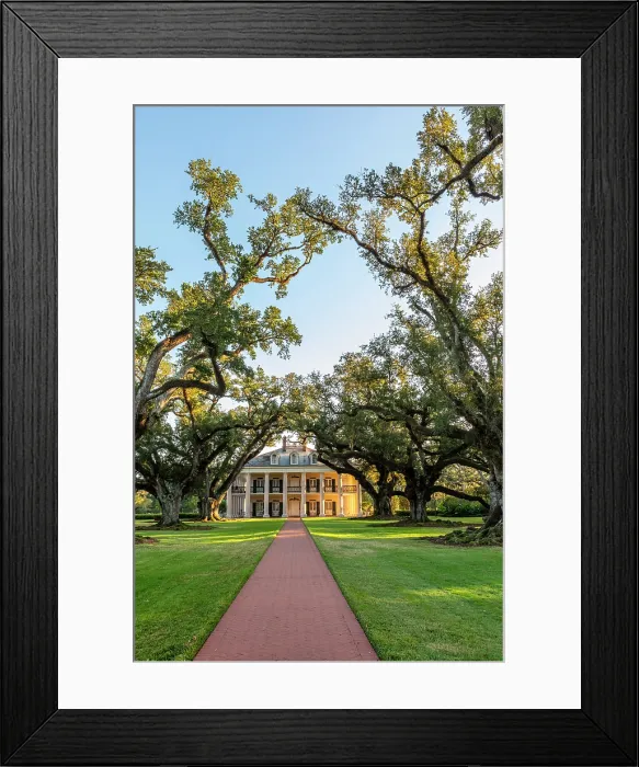 Framed Print : Oak Alley Plantation; Louisiana, USA, North America Framed Print : Oak Alley Plantation; Louisiana, USA, North America