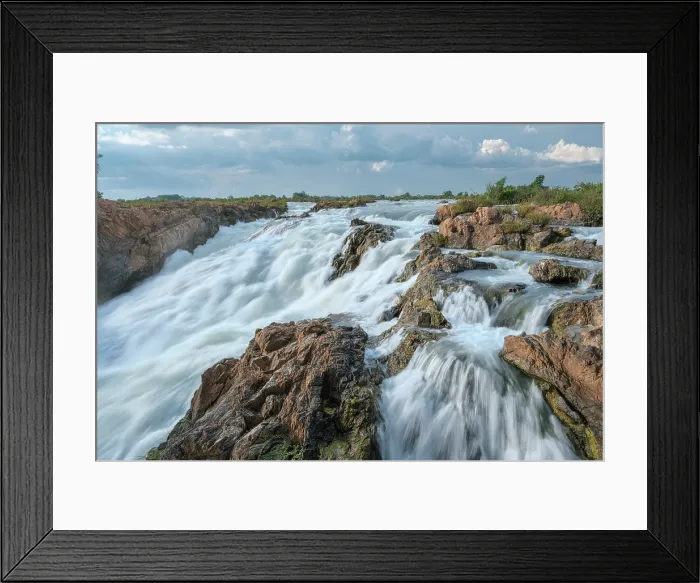 Framed Print : Laos, Champasak Province, Si Phan Don, Don Khon, Mekong, view of the Liphi Somphamit Waterfall aka the Liphi Waterfall Framed Print : Laos, Champasak Province, Si Phan Don, Don Khon, Mekong, view of the Liphi Somphamit Waterfall aka the Liphi Waterfall