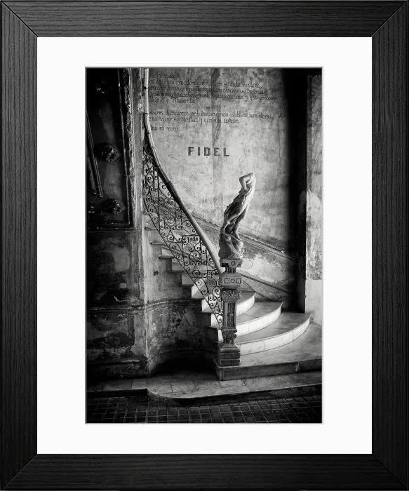 Framed Print : Headless statue and staircase, La Guarida Restaurant entrance hall, Calle Concordia, Centro Habana, Havana, La Habana Province, Cuba Framed Print : Headless statue and staircase, La Guarida Restaurant entrance hall, Calle Concordia, Centro Habana, Havana, La Habana Province, Cuba