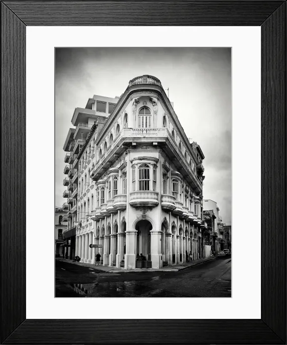 Framed Print : Building on the corner of Prado and The Malecon Havana Centro, Havana, Cuba, Caribbean Framed Print : Building on the corner of Prado and The Malecon Havana Centro, Havana, Cuba, Caribbean