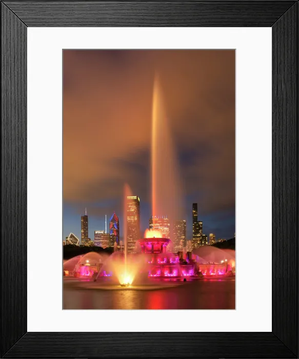 Framed Print : Buckingham Fountain at Night, Grant Park, Chicago, Illinois, USA