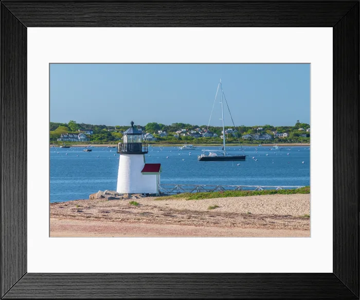 Framed Print : USA, Massachusetts, Nantucket, Nantucket Town, Brant Point, Brant Point Lighthouse Framed Print : USA, Massachusetts, Nantucket, Nantucket Town, Brant Point, Brant Point Lighthouse