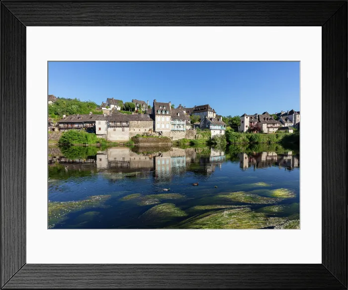 Framed Print : Ducks swim among the reeds on the Dordogne river, Argentat, Correze, Nouvelle-Aquitaine, France Framed Print : Ducks swim among the reeds on the Dordogne river, Argentat, Correze, Nouvelle-Aquitaine, France