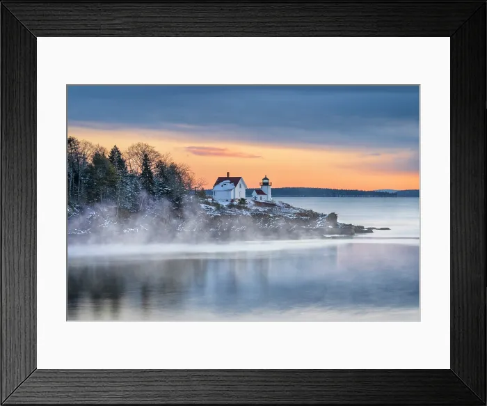 Framed Print : Fog at Curtis Island Lighthouse on Curtis Island, Maine, USA Framed Print : Fog at Curtis Island Lighthouse on Curtis Island, Maine, USA