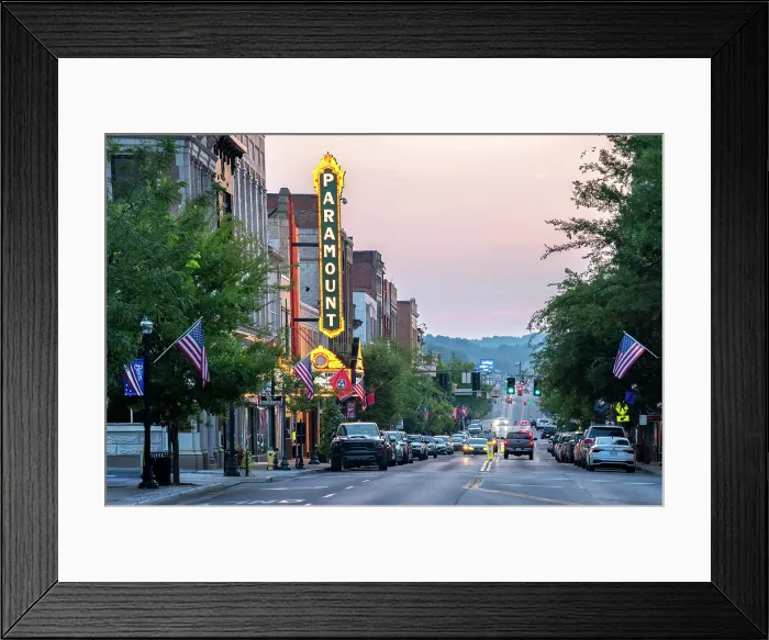 Framed Print : USA, Bristol, Virginia, Tennessee, Twin Cities, State Line Runs Down The Middle Of Its Main Street, State Street, 1931 Art Deco Paramount Theater Framed Print : USA, Bristol, Virginia, Tennessee, Twin Cities, State Line Runs Down The Middle Of Its Main Street, State Street, 1931 Art Deco Paramount Theater