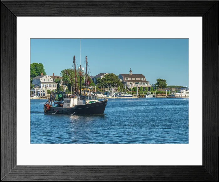 Framed Print : USA, Massachusetts, Cape Cod, Mid Cape, Hyannis, Hyannis Harbor Light Framed Print : USA, Massachusetts, Cape Cod, Mid Cape, Hyannis, Hyannis Harbor Light