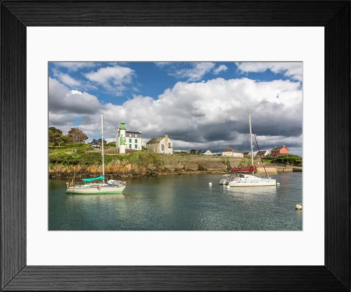 Framed Print : The harbor bay with the green lighthouse of Doelan, Clohars-Carnoet, Finistere, Brittany, France Framed Print : The harbor bay with the green lighthouse of Doelan, Clohars-Carnoet, Finistere, Brittany, France