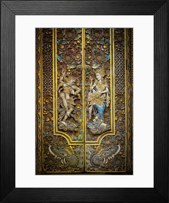 Framed Print : Door detail on a Paduraksa (kori) gateway, Ubud, Bali, Indonesia Framed Print : Door detail on a Paduraksa (kori) gateway, Ubud, Bali, Indonesia
