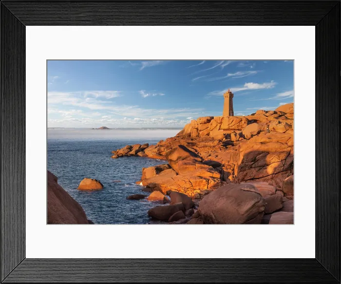 Framed Print : Rocky coast at the Phare de Ploumanac'h on the Cote de Granit Rose, Cotes-d'Armor, Brittany, France Framed Print : Rocky coast at the Phare de Ploumanac'h on the Cote de Granit Rose, Cotes-d'Armor, Brittany, France