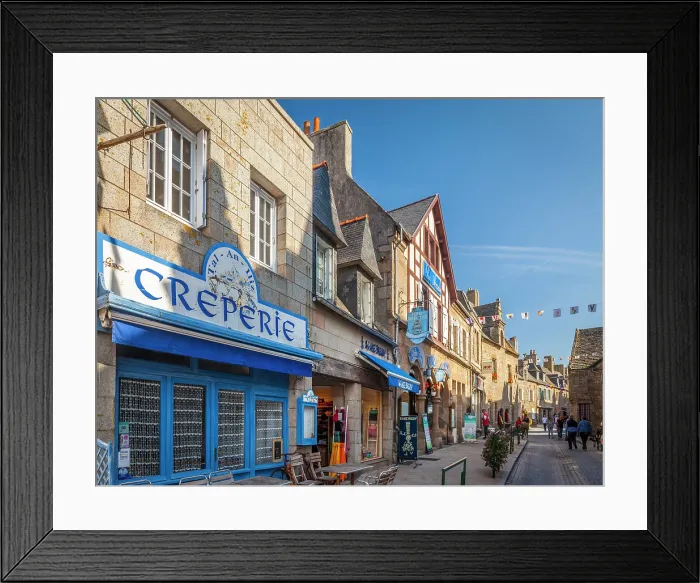 Framed Print : Creperie in the old town of Roscoff, Finistere, Brittany, France Framed Print : Creperie in the old town of Roscoff, Finistere, Brittany, France