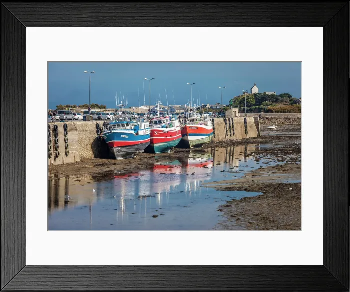 Framed Print : Colorful fishing boats at low tide in the harbor of Roscoff, Finistere, Brittany, France Framed Print : Colorful fishing boats at low tide in the harbor of Roscoff, Finistere, Brittany, France