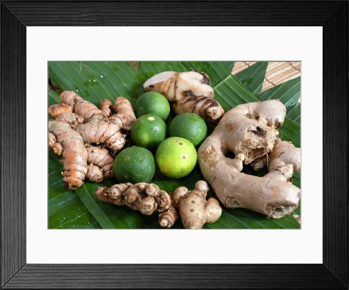 Framed Print : Preparing food at a Balinese cooking class, Bali, Indonesialime Framed Print : Preparing food at a Balinese cooking class, Bali, Indonesialime