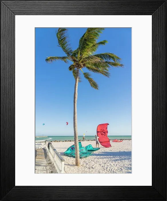 Framed Print : Kiteboarding, Rest Beach, Key West, Florida, USA Framed Print : Kiteboarding, Rest Beach, Key West, Florida, USA