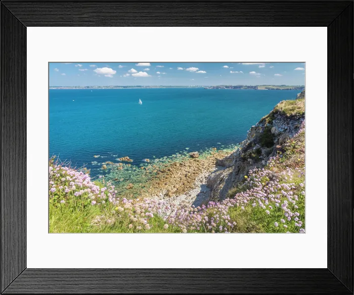 Framed Print : Pointe de Grand Gouin, Camaret-sur-Mer, Finistere, Brittany, France Framed Print : Pointe de Grand Gouin, Camaret-sur-Mer, Finistere, Brittany, France