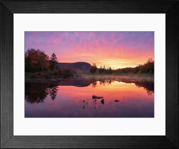 Framed Print : Mountain reflection on Turtlehead Pond at sunrise in autumn, Marshsfield, Vermont, USA Framed Print : Mountain reflection on Turtlehead Pond at sunrise in autumn, Marshsfield, Vermont, USA