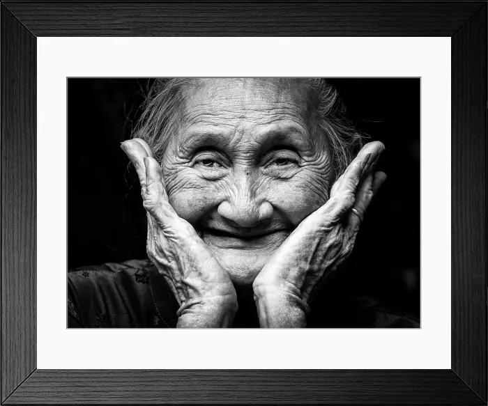 Framed Print : Portrait of an old lady Hoi An, Central Vietnam, Asia Framed Print : Portrait of an old lady Hoi An, Central Vietnam, Asia