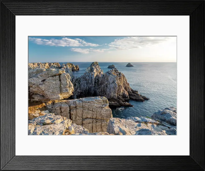 Framed Print : Pointe de Pen Hir, Camaret-sur-Mer, Finistere, Brittany, France Framed Print : Pointe de Pen Hir, Camaret-sur-Mer, Finistere, Brittany, France