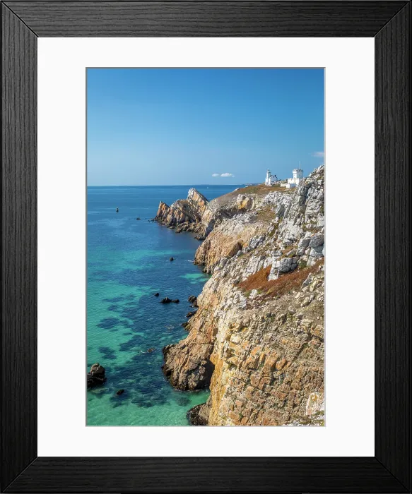 Framed Print : Pointe de Toulinguet with Phare de Toulinguet lighthouse, Camaret-sur-Mer, Finistere, Brittany, France Framed Print : Pointe de Toulinguet with Phare de Toulinguet lighthouse, Camaret-sur-Mer, Finistere, Brittany, France