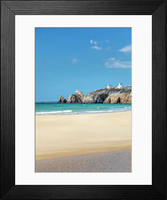 Framed Print : Plage de Pen Hat with Toulinguet lighthouse, Camaret-sur-Mer, Finistere, Brittany, France Framed Print : Plage de Pen Hat with Toulinguet lighthouse, Camaret-sur-Mer, Finistere, Brittany, France