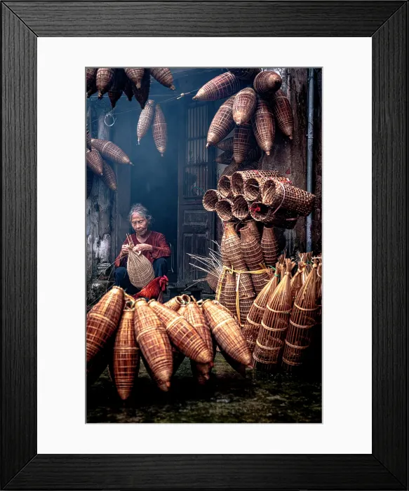 Framed Print : Senior woman weaving traditional bamboo fish traps, Hanoi, Vietnam. (MR) Framed Print : Senior woman weaving traditional bamboo fish traps, Hanoi, Vietnam. (MR)