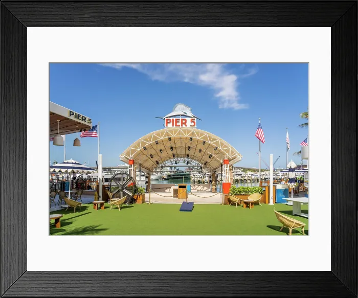 Framed Print : Pier 5 bar, Bayside Marketplace, Downtown Miami, Miami, Florida, USA Framed Print : Pier 5 bar, Bayside Marketplace, Downtown Miami, Miami, Florida, USA