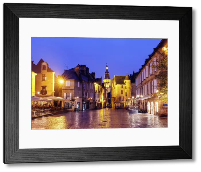 Framed Print : Sarlat la Caneda, Dordogne, France Framed Print : Sarlat la Caneda, Dordogne, France
