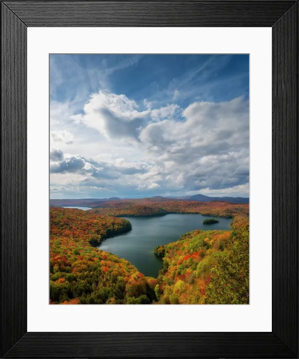 Framed Print : Autumn over Nichols Pond, Green Mountains, Woodbury, Vermont, USA Framed Print : Autumn over Nichols Pond, Green Mountains, Woodbury, Vermont, USA