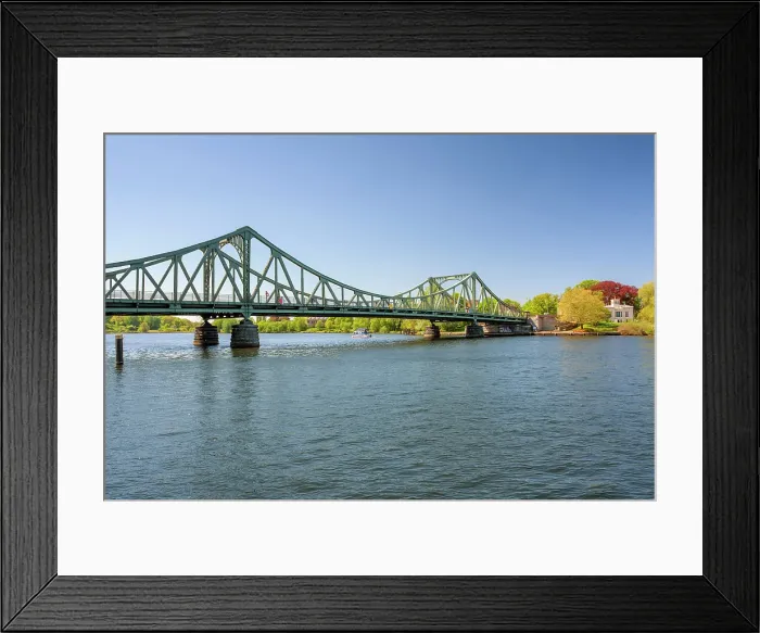 Framed Print : Glienicker Bridge over the Havel seen from the Potsdam side, Potsdam, Brandenburg, Germany, Europe Framed Print : Glienicker Bridge over the Havel seen from the Potsdam side, Potsdam, Brandenburg, Germany, Europe