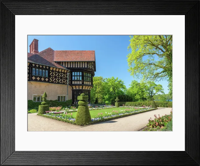 Framed Print : Cecilienhof Palace, Schloss Cecilienhof, New Garden, Potsdam, Brandenburg, Germany, Europe Framed Print : Cecilienhof Palace, Schloss Cecilienhof, New Garden, Potsdam, Brandenburg, Germany, Europe