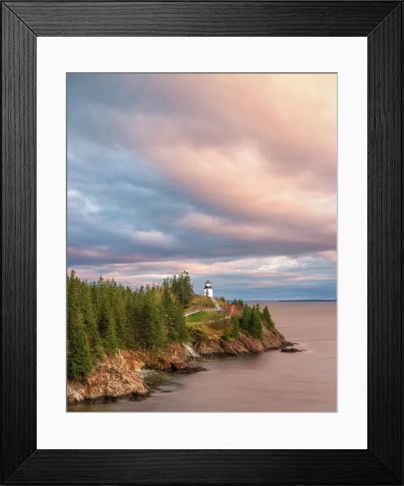 Framed Print : Dawn light over Owl's Head Lighthouse, Owl's Head, Maine, USA Framed Print : Dawn light over Owl's Head Lighthouse, Owl's Head, Maine, USA
