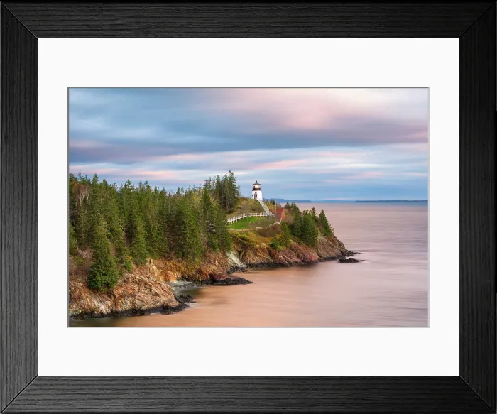 Framed Print : Dawn light over Owl's Head Lighthouse, Owl's Head, Maine, USA Framed Print : Dawn light over Owl's Head Lighthouse, Owl's Head, Maine, USA