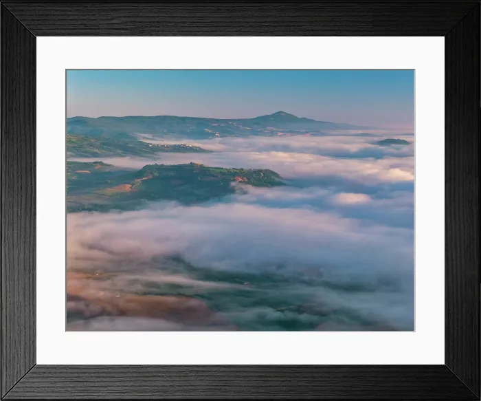 Framed Print : Morning Mist over Countryside, near Orvieto, Umbria, Italy, Europe Framed Print : Morning Mist over Countryside, near Orvieto, Umbria, Italy, Europe