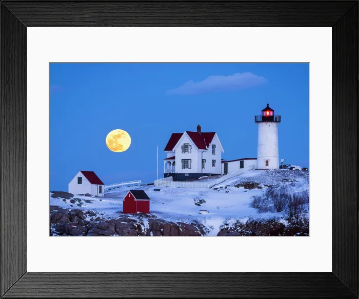 Framed Print : Full moon over Nubble Lighthouse in winter, Cape Neddick, Maine, USA Framed Print : Full moon over Nubble Lighthouse in winter, Cape Neddick, Maine, USA