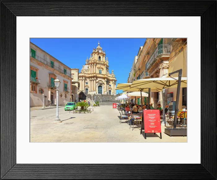 Framed Print : Tourists sitting in local restaurants in the main square, Ragusa Ibla, Ragusa province, Sicily, Italy