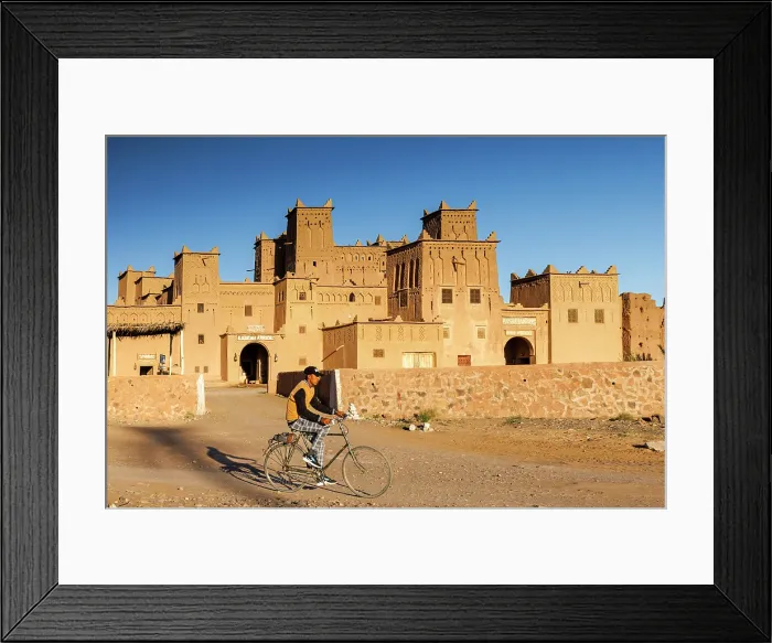 Framed Print : Ancient walled Kasbah Amridil, Skoura, Ouarzazate, Morocco Framed Print : Ancient walled Kasbah Amridil, Skoura, Ouarzazate, Morocco