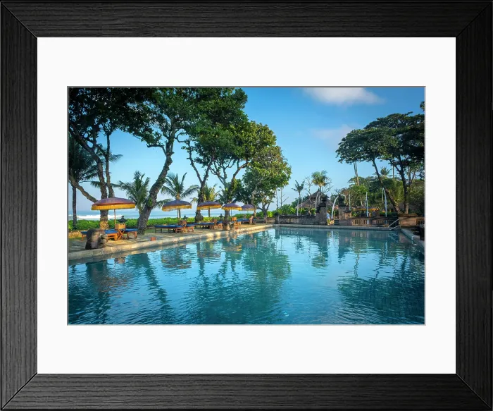 Framed Print : Swimming pool at the Oberoi Hotel, Seminyak Beach, Bali, Indonesia Framed Print : Swimming pool at the Oberoi Hotel, Seminyak Beach, Bali, Indonesia