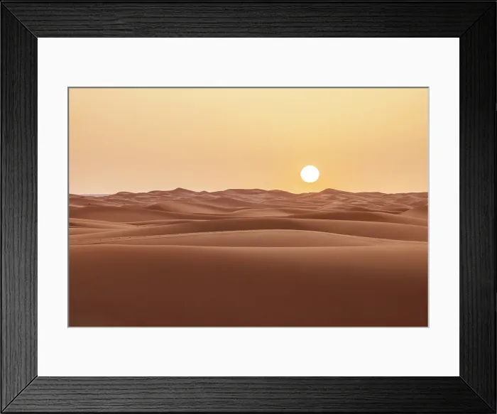 Framed Print : A beautiful sunrise over the Sahara Desert, Erg Chebbi, Merzouga, Morocco Framed Print : A beautiful sunrise over the Sahara Desert, Erg Chebbi, Merzouga, Morocco