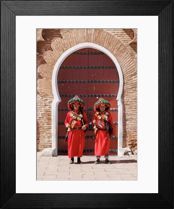 Framed Print : Watersellers in front of iconic door, Marrakech, Morocco Framed Print : Watersellers in front of iconic door, Marrakech, Morocco