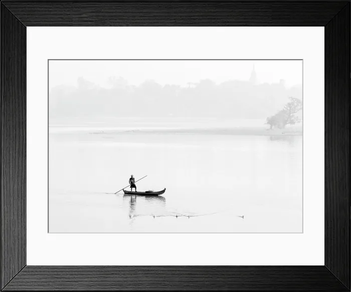 Framed Print : Local fisherman on Taungthaman Lake, near Mandalay, Myanmar Framed Print : Local fisherman on Taungthaman Lake, near Mandalay, Myanmar