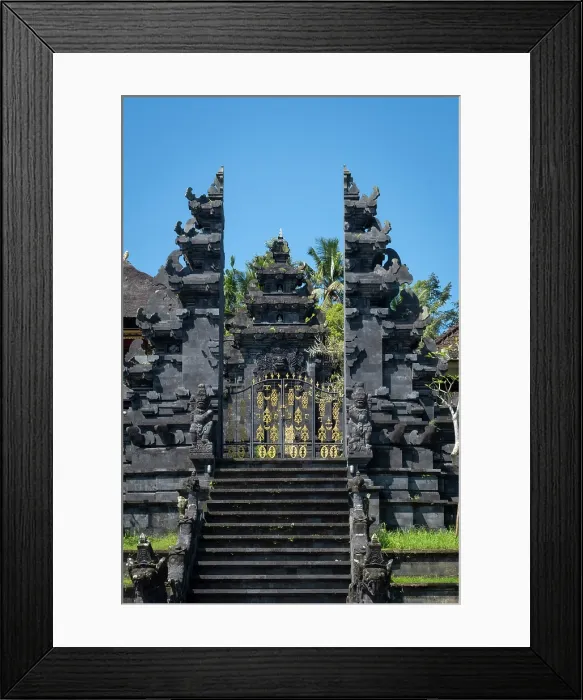 Framed Print : A Candi bentar (split gateway) at a Typical Balinese Hindu temple, Sideman, Bali, Indonesia Framed Print : A Candi bentar (split gateway) at a Typical Balinese Hindu temple, Sideman, Bali, Indonesia