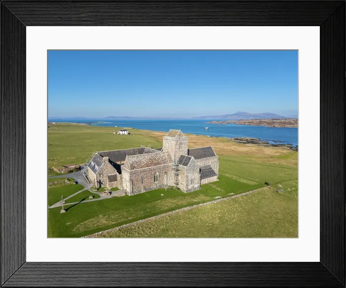 Framed Print : Iona Abbey, Isle of Iona, Scotland, UK Framed Print : Iona Abbey, Isle of Iona, Scotland, UK