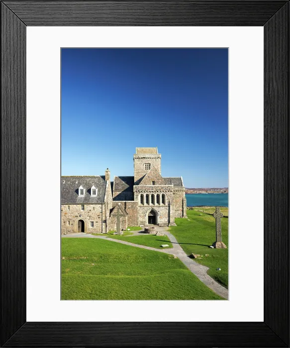 Framed Print : St Martin's Cross and Iona Abbey, Isle of Iona, Scotland, UK Framed Print : St Martin's Cross and Iona Abbey, Isle of Iona, Scotland, UK