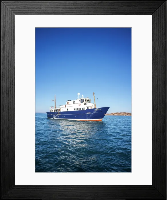 Framed Print : Cruise boat, Isle of Iona, Scotland, UK