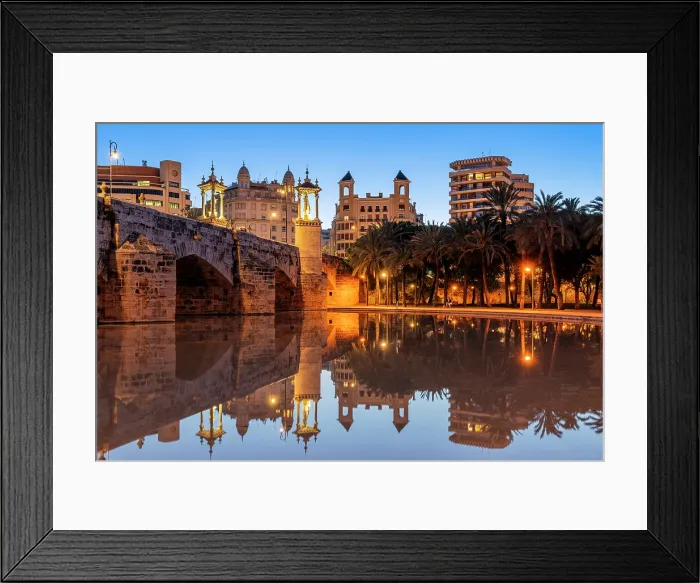 Framed Print : Puente del Mar and city skyline, Turia Garden, Valencia, Valencian Community, Spain Framed Print : Puente del Mar and city skyline, Turia Garden, Valencia, Valencian Community, Spain