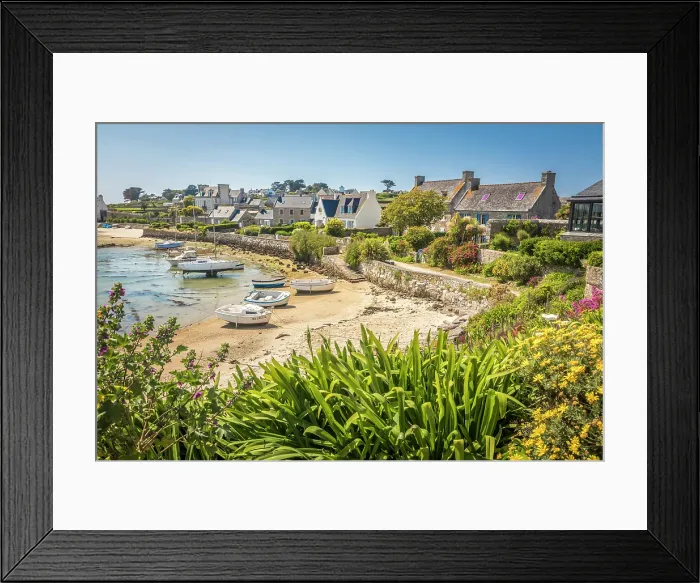 Framed Print : Idyllic harbor bay on the Ile de Batz, Finistere, Brittany, France Framed Print : Idyllic harbor bay on the Ile de Batz, Finistere, Brittany, France