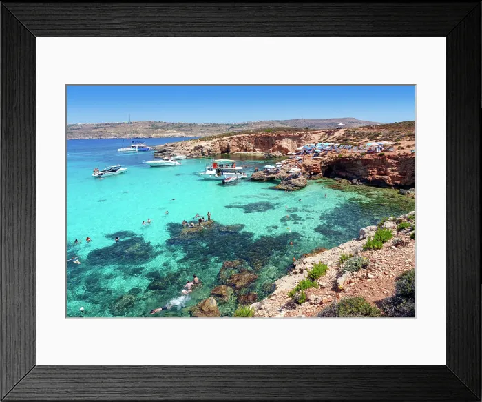 Framed Print : Blue Lagoon with Beaches and Cliffs on Comino Island, Malta Framed Print : Blue Lagoon with Beaches and Cliffs on Comino Island, Malta