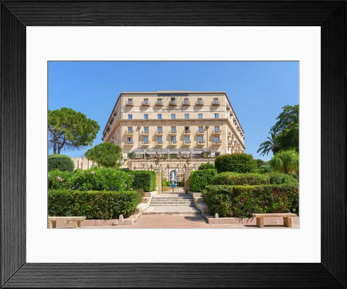 Framed Print : Hotel Phoenicia, Valletta, Malta Framed Print : Hotel Phoenicia, Valletta, Malta
