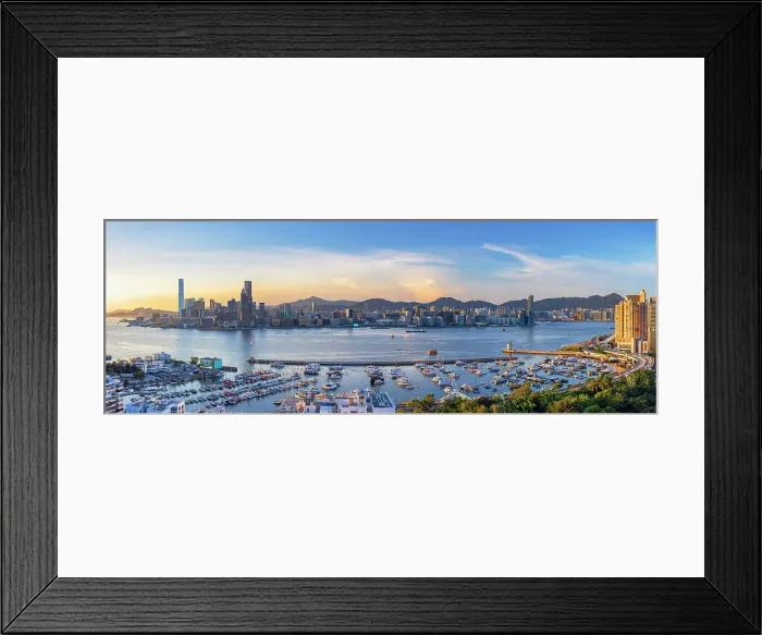 Framed Print : Victoria Harbour and Tsim Sha Tsui skyline, Hong Kong, China