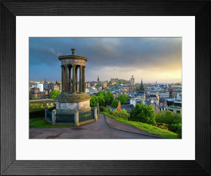 Framed Print : Edinburgh city centre from Calton Hill. Edinburgh, Scotland, United Kingdom Framed Print : Edinburgh city centre from Calton Hill. Edinburgh, Scotland, United Kingdom